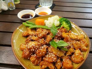  at Peanuts in Hoi An