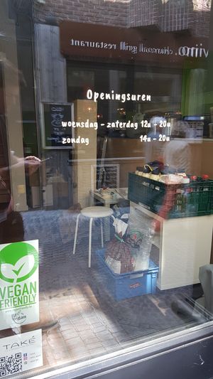 Temporarly closed at Také in Ghent