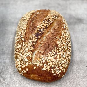 Brown rice and oatmeal at Tres Trigos - Laboratorio de Pan in Medellin