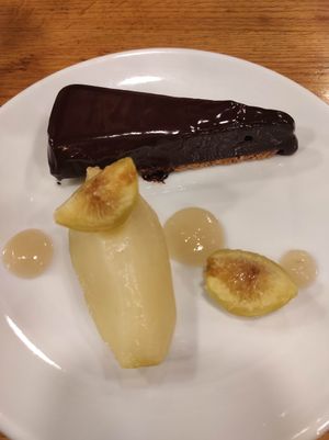 Tarta de chocolate / Chocolate cake at Orburu Taberna in San Sebastian