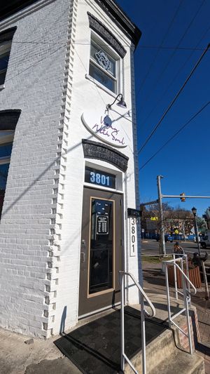 Easy to find with street parking nearby at Dodah's Kitchen - Mount Rainier in Mount Rainier