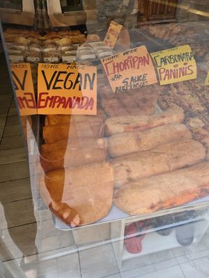 Two types of vegan empanadas at Romeo Panaderia in Navarra