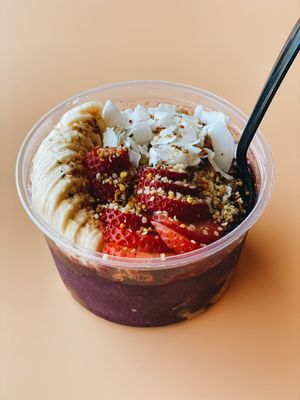 Premium Quality in every ingredient at Alua's Thrive Bar in Mount Shasta