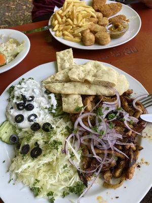 Veganes Gyros und Vegane Nuggets  at Gasthaus Hoh in Memmelsdorf