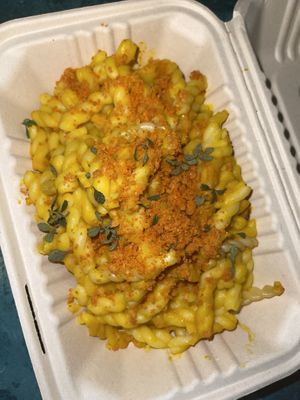 Mac’n’ease at Vegan Pizzeria in San Juan