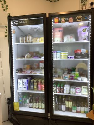 Wonderful juices kombuchas and Vegan cheese  #Veganuary at Diosa Vegana in Playa Del Carmen