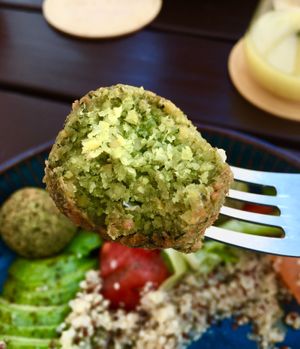 Falafel's inner world at Gnezdo in Tula