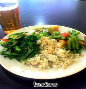 Lunch  at Tien Chen Vegetarian Restaurant 天真素食館 in Penang