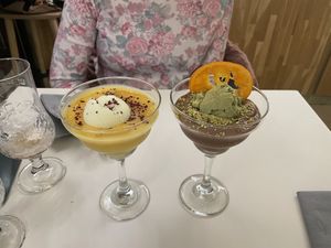 Crema inglesa de manzana y Mousse de tarta de castaña ❤️❤️❤️  at Luleå in Alicante