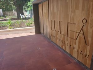 Jardín y barra exterior at Luleå in Alicante