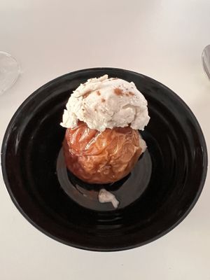 Baked apple with ice cream   at Luleå in Alicante