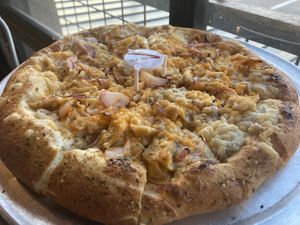 The Buffalo “chick’n” pie. The ranch on this is SO good. 😍😋 at The Pie in South Salt Lake