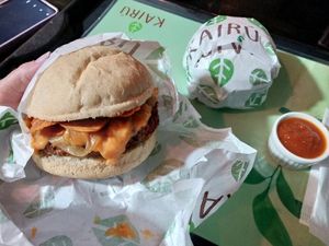 Double cheese bacon at Kairú in Florianopolis