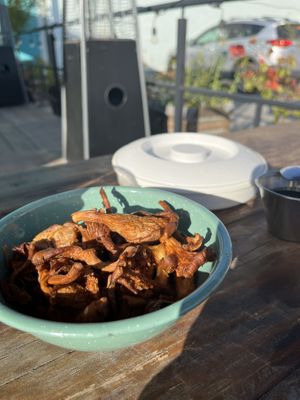 Fungi fritti   at Seta Rosa in Ensenada