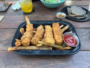 Tofu y chips at Seta Rosa in Ensenada