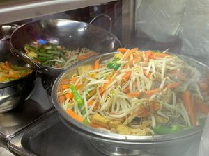 Buffet spread at Bodhi Vegetarian 菩提素食 in Central Singapore