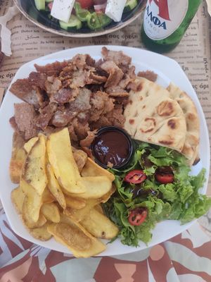 Gyros at Ilo-Ilo in Corfu