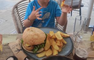 The vegan burger at Ilo-Ilo in Corfu