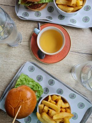 Mint tea with lemon and tab water at The Oak Tree Inn in Balmaha