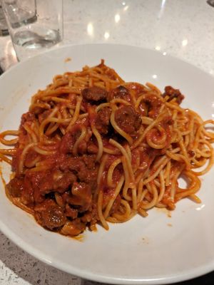 Vegan spaghetti Bolognese #Veganuary at Mezzo in Dublin