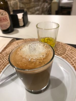 espresso and soya de leche at Espaço Vivo S Coop Galega in Redondela