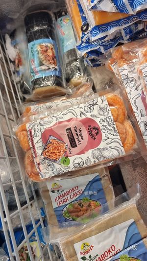 vegan shrimp in freezer at Vegetarian World Supermarket in Nijmegen