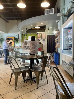 Nice convenient cozy location at Kayak Kafe - Broughton in Savannah