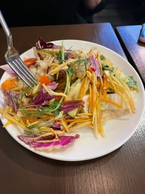Starter salad at Thai Vegan Kitchen in Helsinki