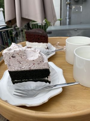   at Sunny House - 써니브레드 in Seoul