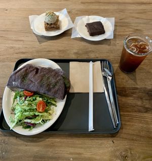   at Sunny House - 써니브레드 in Seoul