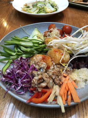 Paradise bowl at Hectors Restaurant in Auckland