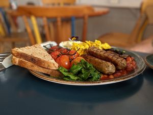 Full English (and full vegan😄) - brunch menu at Pot & Page in Ledbury