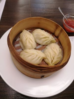  at Yuebinlou in Milan