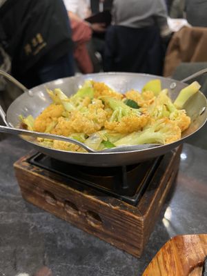 Cauliflower hotpot   at Trattoria Cinese Longchan in Milan