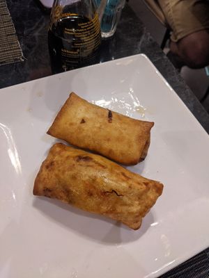 Veggie spring rolls at Trattoria Cinese Longchan in Milan