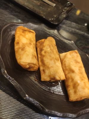 Spring rolls at Trattoria Cinese Longchan in Milan
