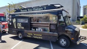 the food  truck at No Worries Cuisine in Oakland