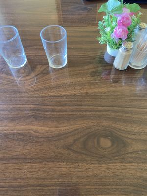 Table at Simple Joy in Honolulu