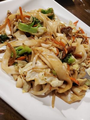 Chow Fun at Simple Joy in Honolulu