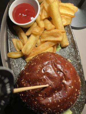 vegan burger  at Restoran Galija in Crikvenica