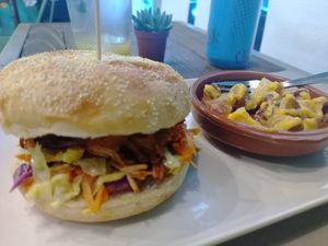 Jack's burger (pulled jackfruit) with Papas al Horno at El Med Veg in Tenerife