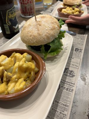 Burgers with potatoes   at El Med Veg in Tenerife