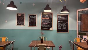 Heerlijke veganistische gerechten. Ik was verrast door de smaken en de kwaliteit, echt een aanrader. En ze draaien ook nog goede muziek!  at El Med Veg in Tenerife