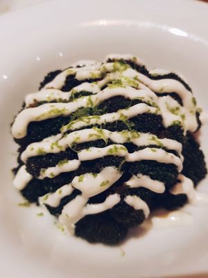 Brócoli asado INDISPENSABLE at Restaurante Al Margen in Bilbao