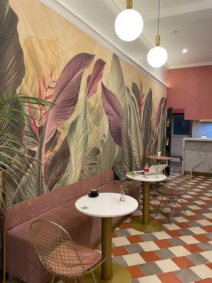 Local  at Auguri - MUT in Las Condes