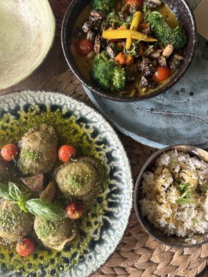 Bright colours and flavors  at Esfigueral in Ibiza