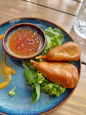 Vegan chicken legs at GAO Vegan in Leipzig