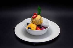 Ice Cream at Hummus Falafel in Playa Del Carmen