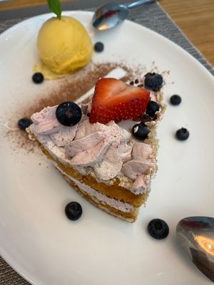 Very tasty place at Hummus Falafel in Playa Del Carmen