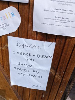 today's menu at Bottarve Gård in Burgsvik